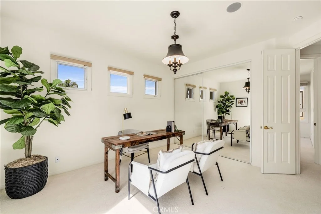Photo of 6461 Morningside Drive