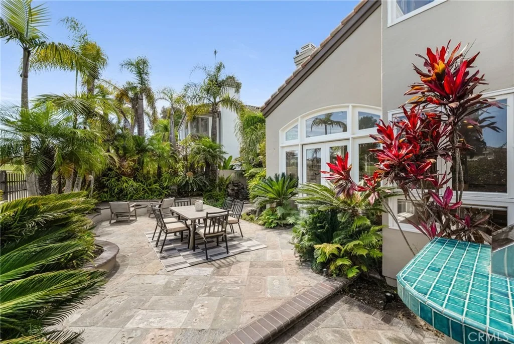 Photo of 6461 Morningside Drive