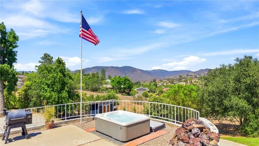 Photo of 1019 Riverview Drive