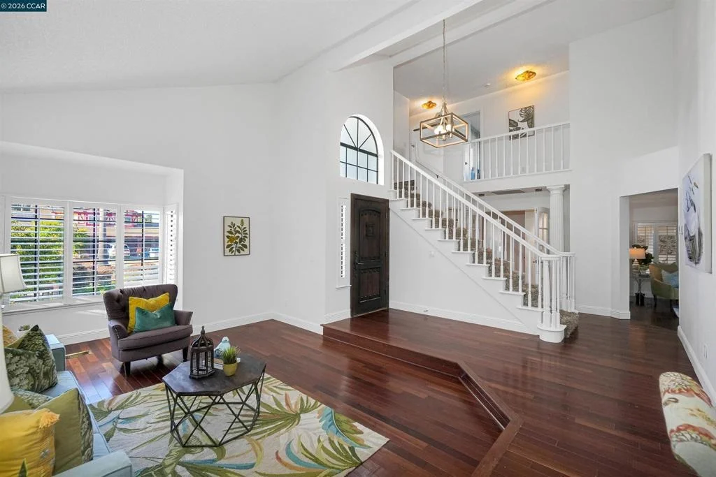Photo of 100 Opal Ct