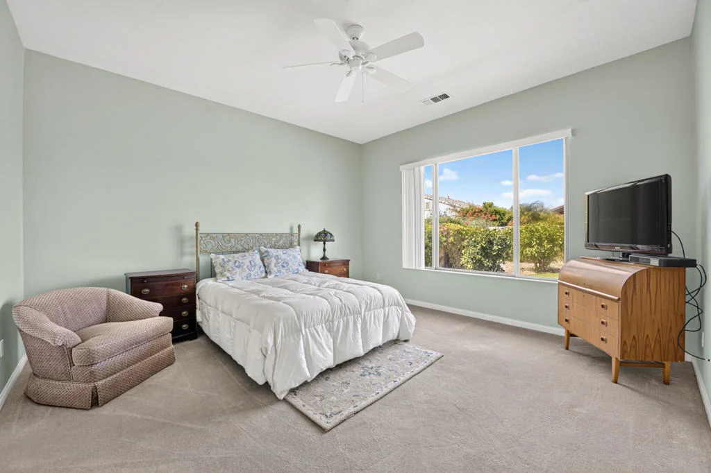 Photo of 40125 Calle Ebano