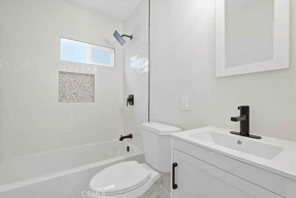 Photo of 7614 Tamarind