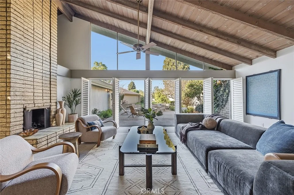 Photo of 4200 N Virginia Vista