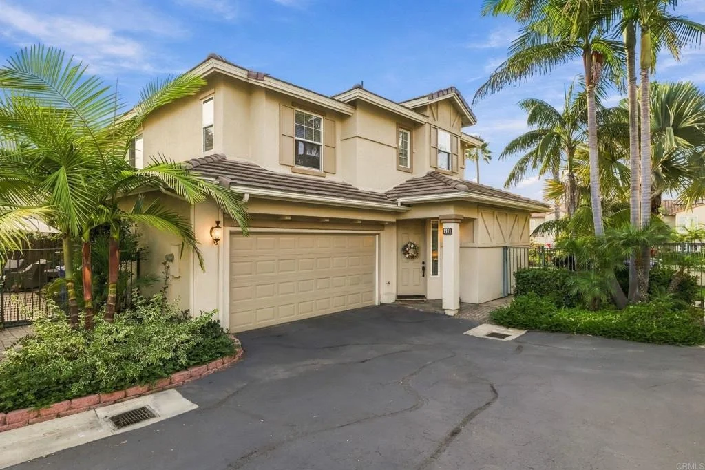 Photo of 626 Compass Court