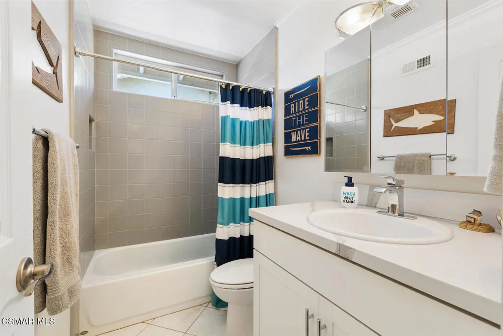 Photo of 3339 Bryan Avenue