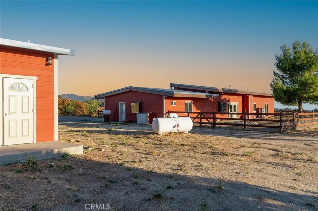 Photo of 37626 Cruces