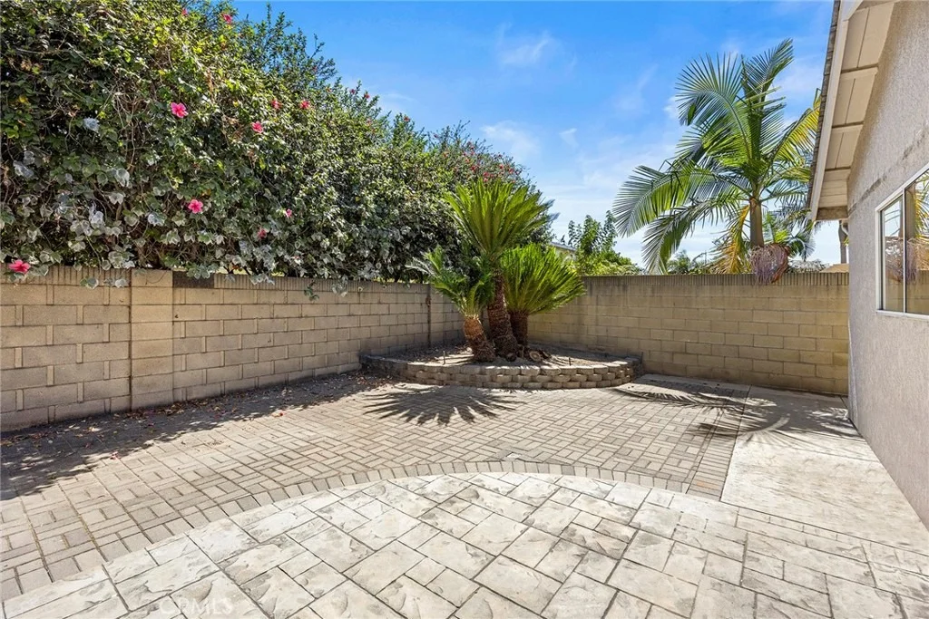 Photo of 5812 Crestview