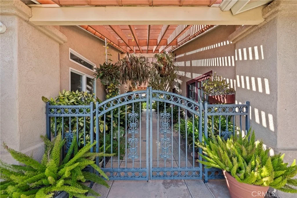 Photo of 349 Puerta De Lomas