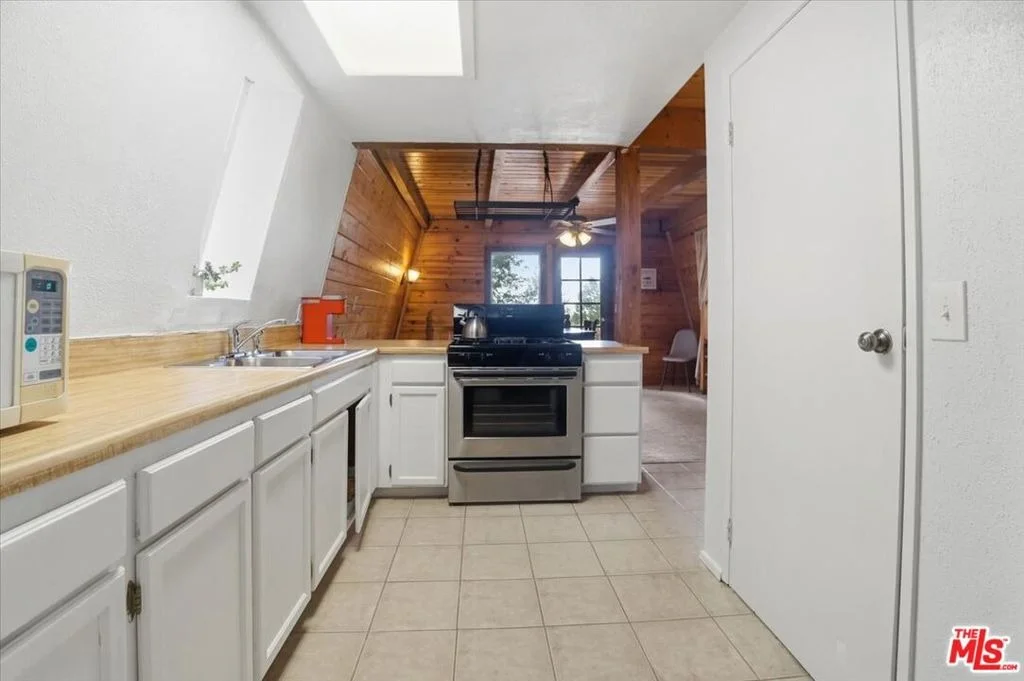 Photo of 27071 Overlook Lane