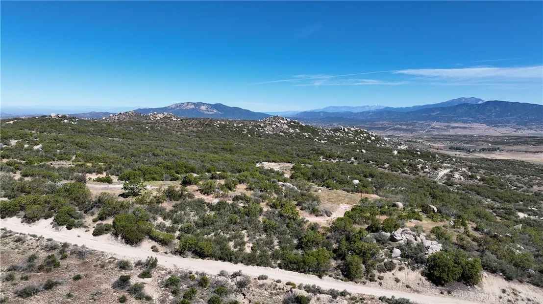Photo of 55355 Tule Peak Road