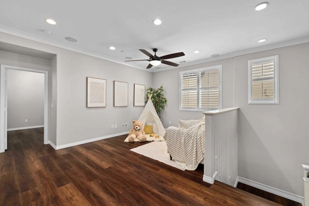 Photo of 250 Treasure Drive