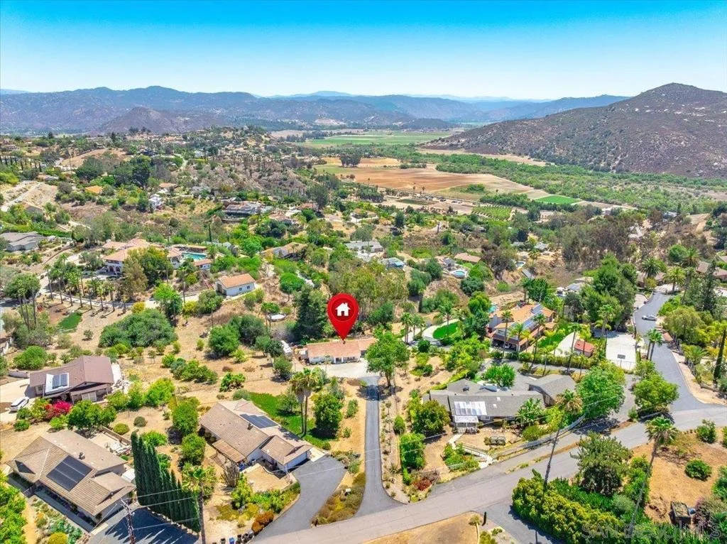 Photo of 2650 Sunset Hills
