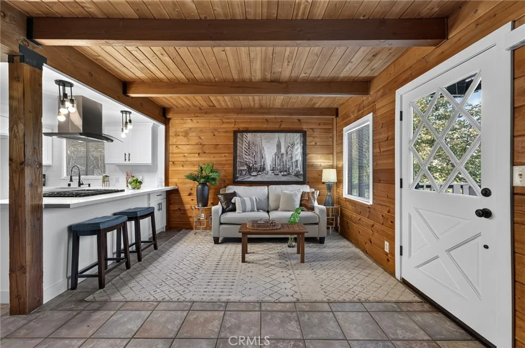 Photo of 27067 Overlook Lane