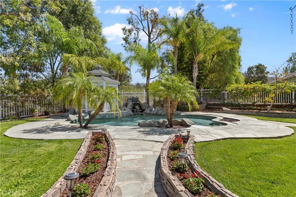 Photo of 38586 Hillside Trail