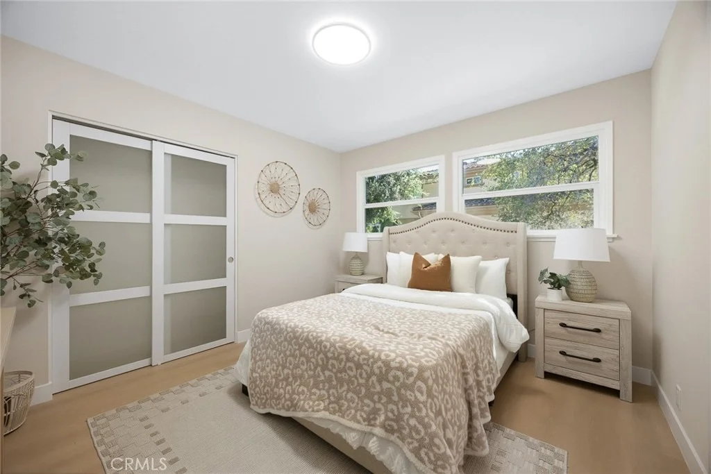 Photo of 2320 Sewanee
