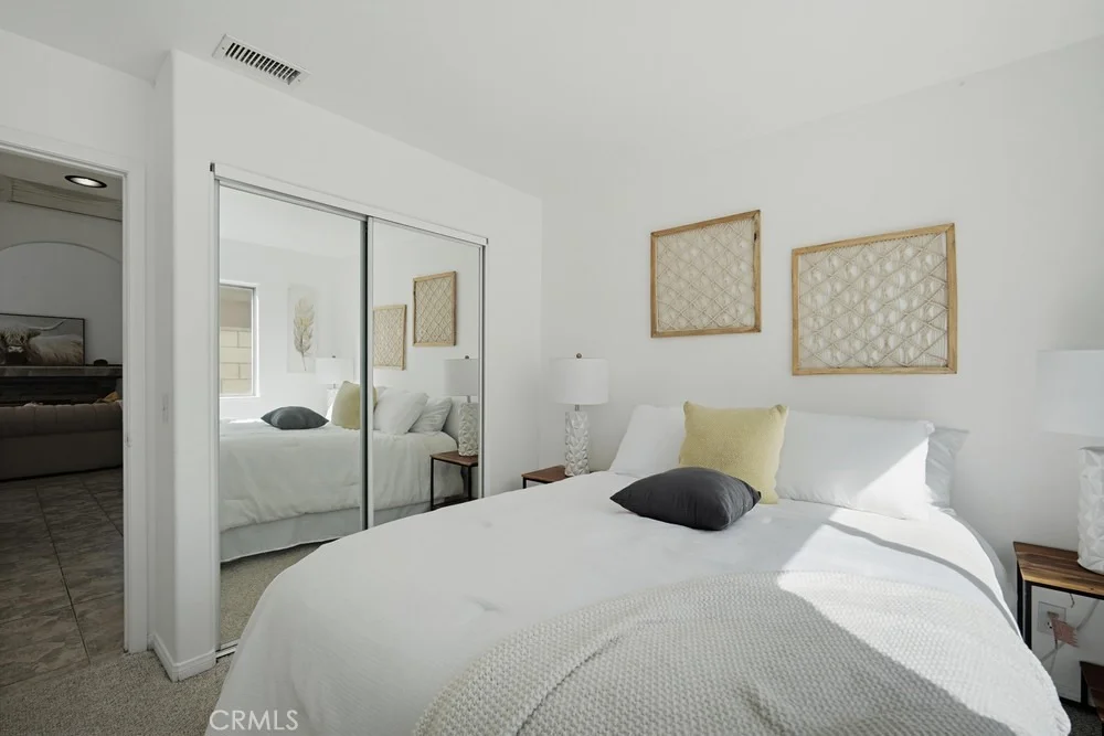 Photo of 40120 Paseo Del Sol