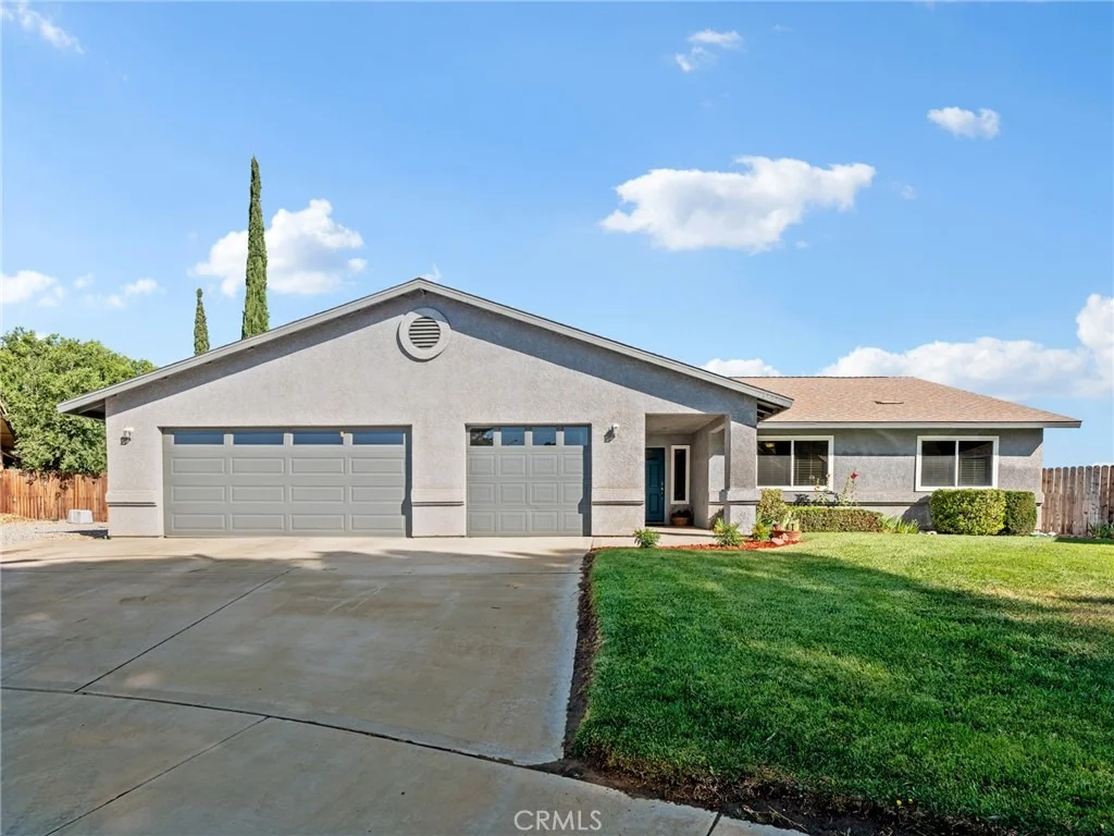Photo of 15850 Elcona