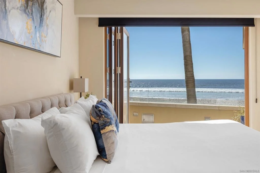 Photo of 3921 Ocean Front Walk
