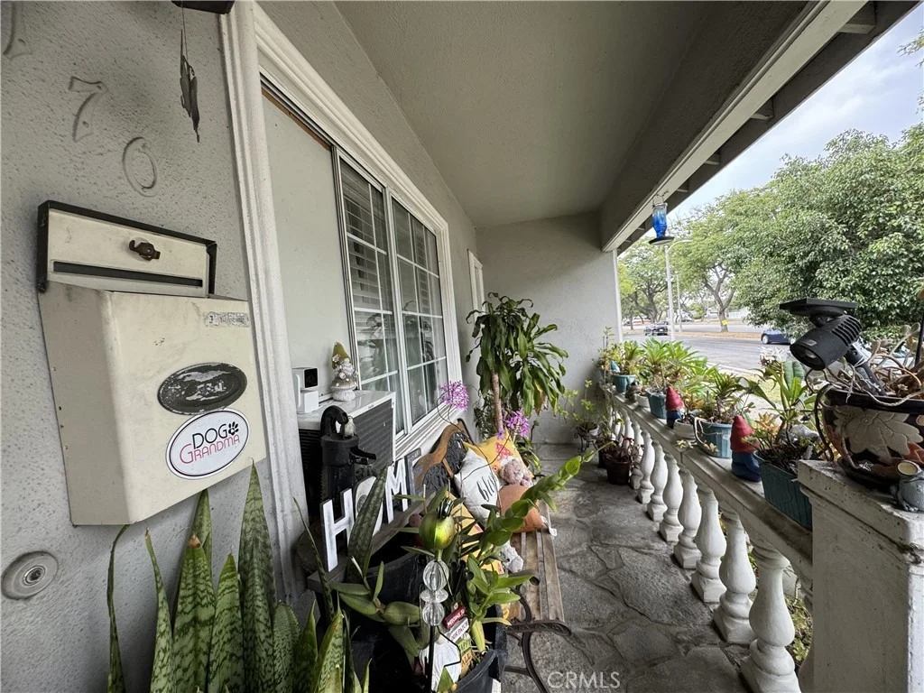 Photo of 6170 Downey Avenue
