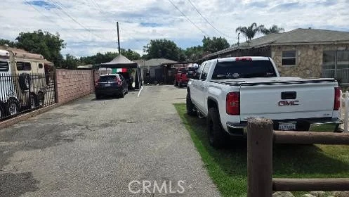 Photo of 3810 Durfee