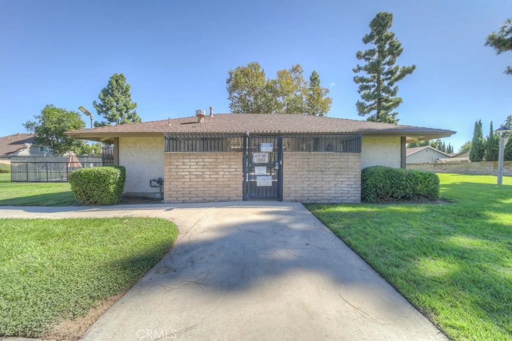 Photo of 4424 Carmen Street