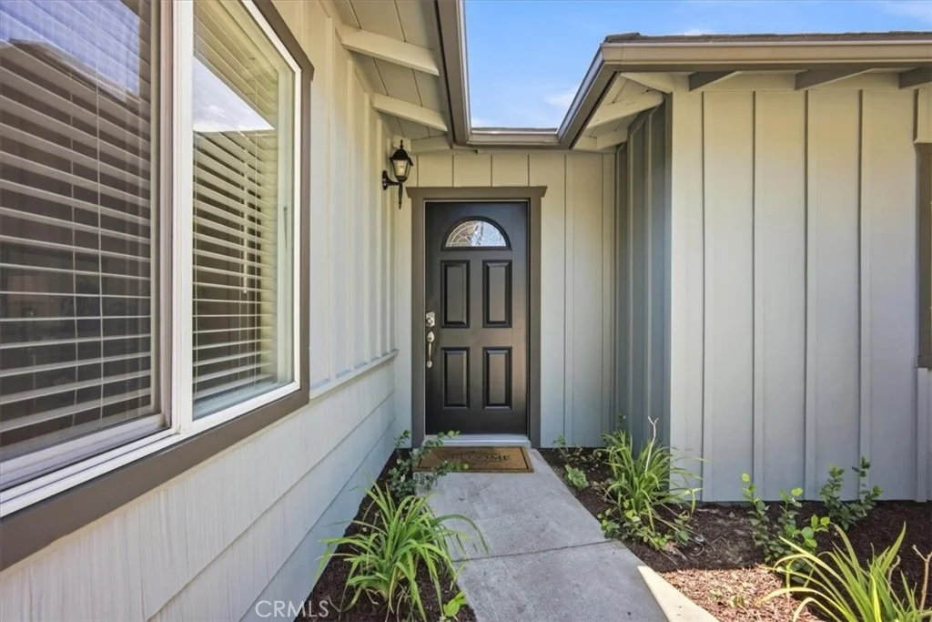 Photo of 1175 Valley View