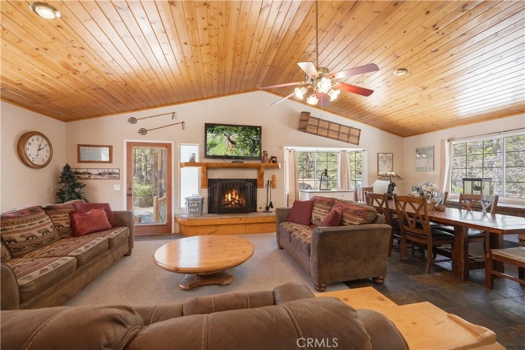 Photo of 42531 Cedar Avenue