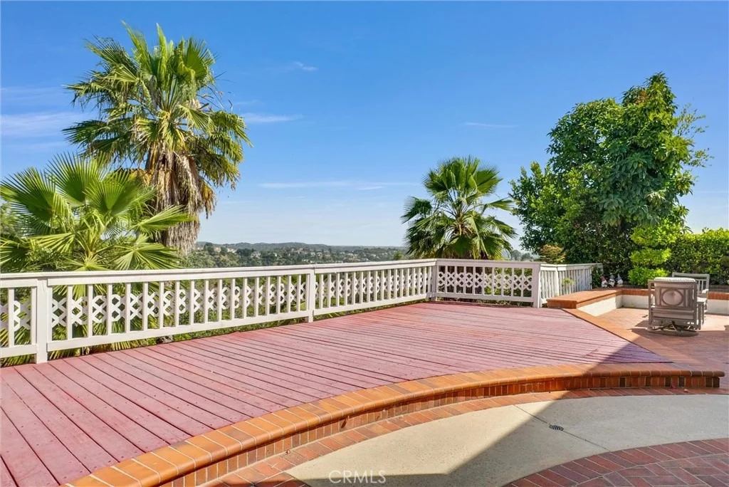 Photo of 1522 Sunbluff Drive