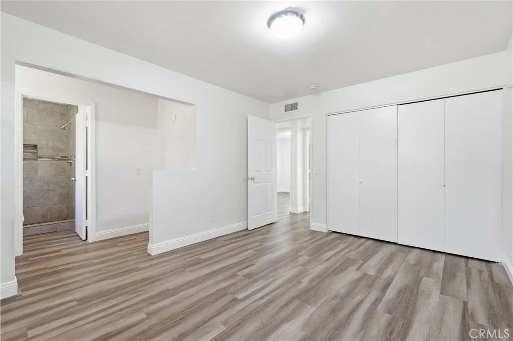 Photo of 44050 27th W