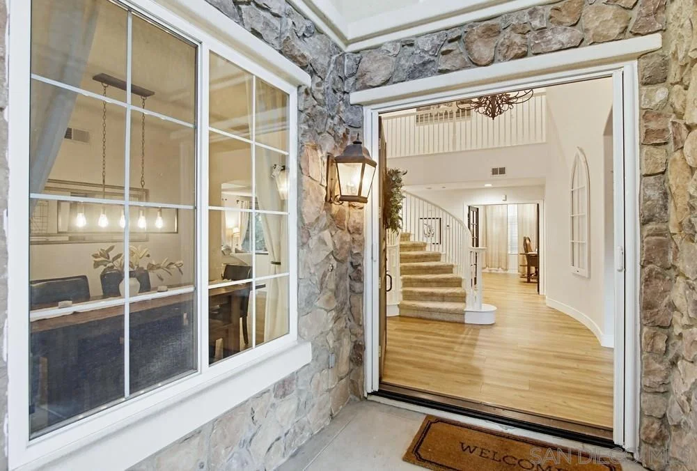 Photo of 2327 Orchard View Ln