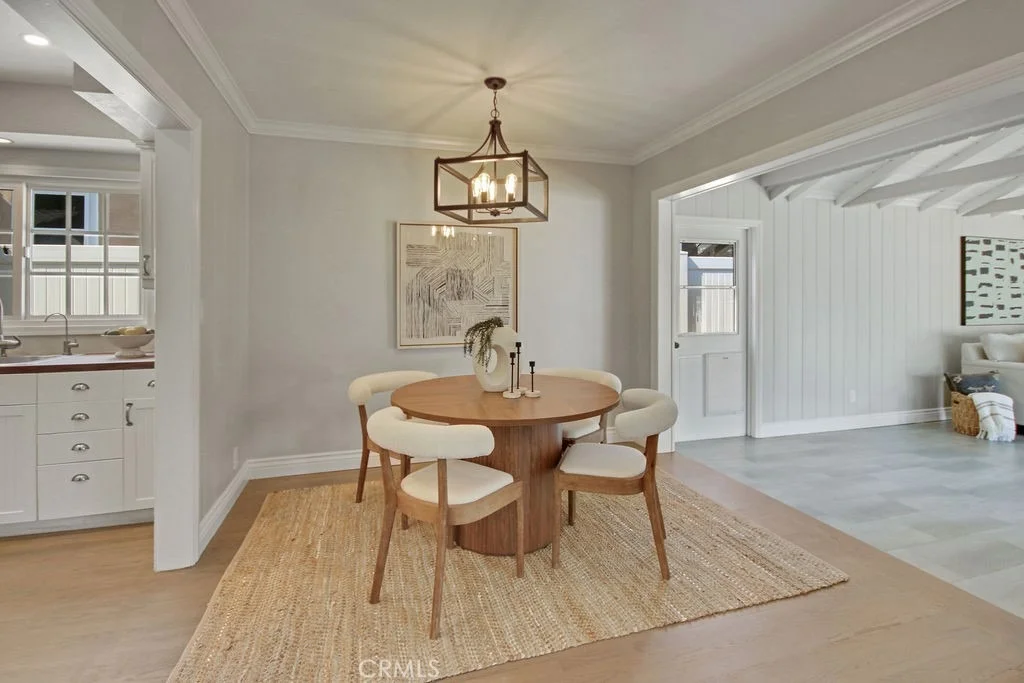 Photo of 1006 N Cornell