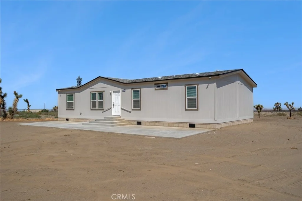 Photo of 2350 Olivera