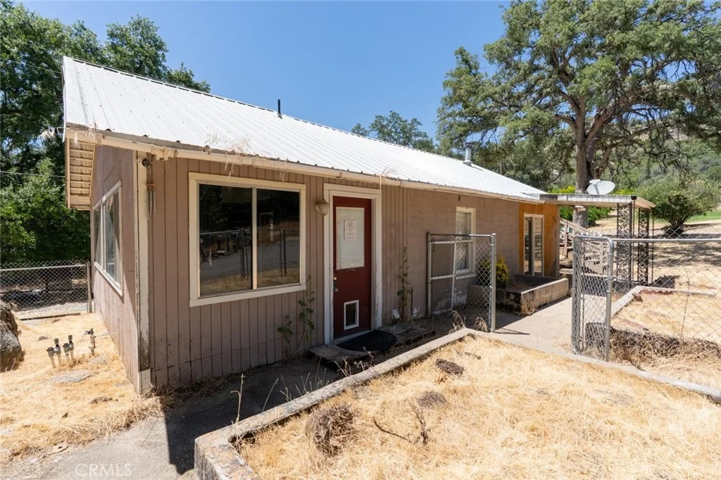 Photo of 4162 Sullivan Road