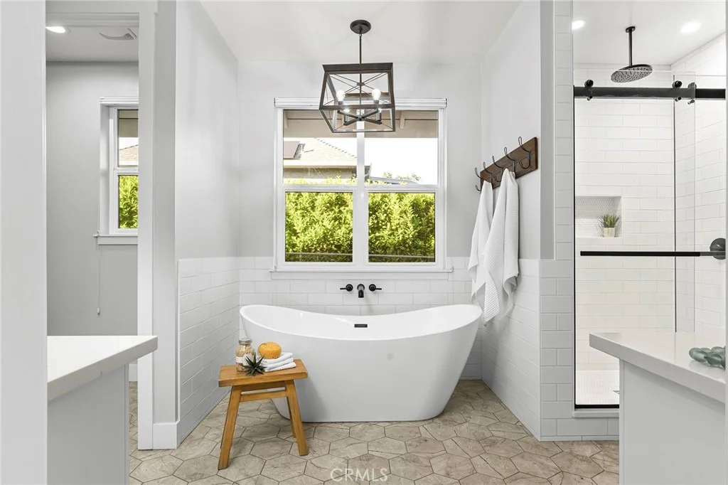 Photo of 212 Valley View Drive