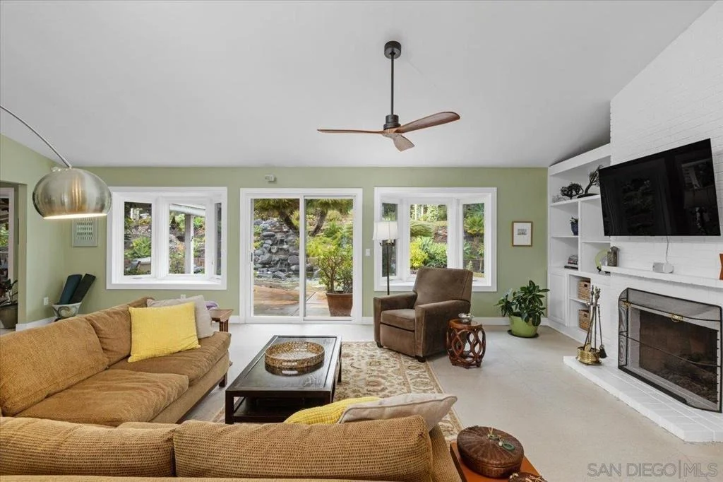 Photo of 1510 VENTANA