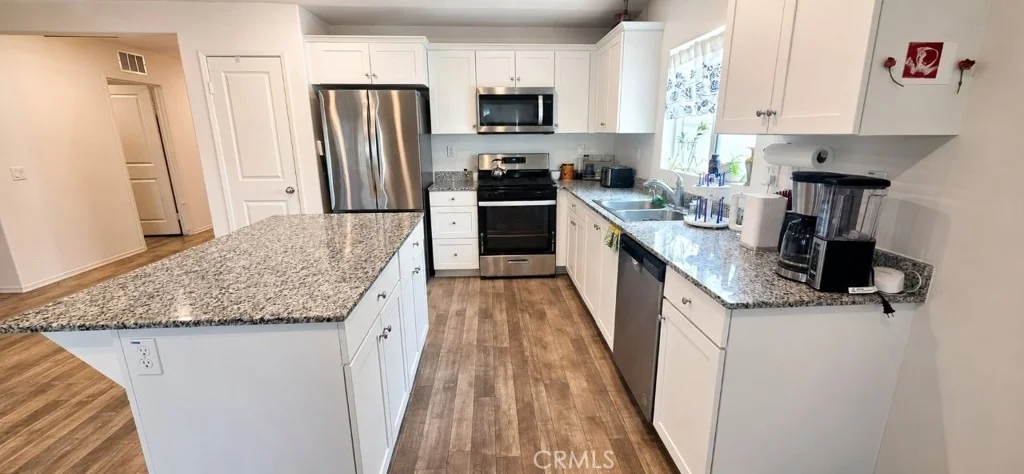 Photo of 377 White Gate