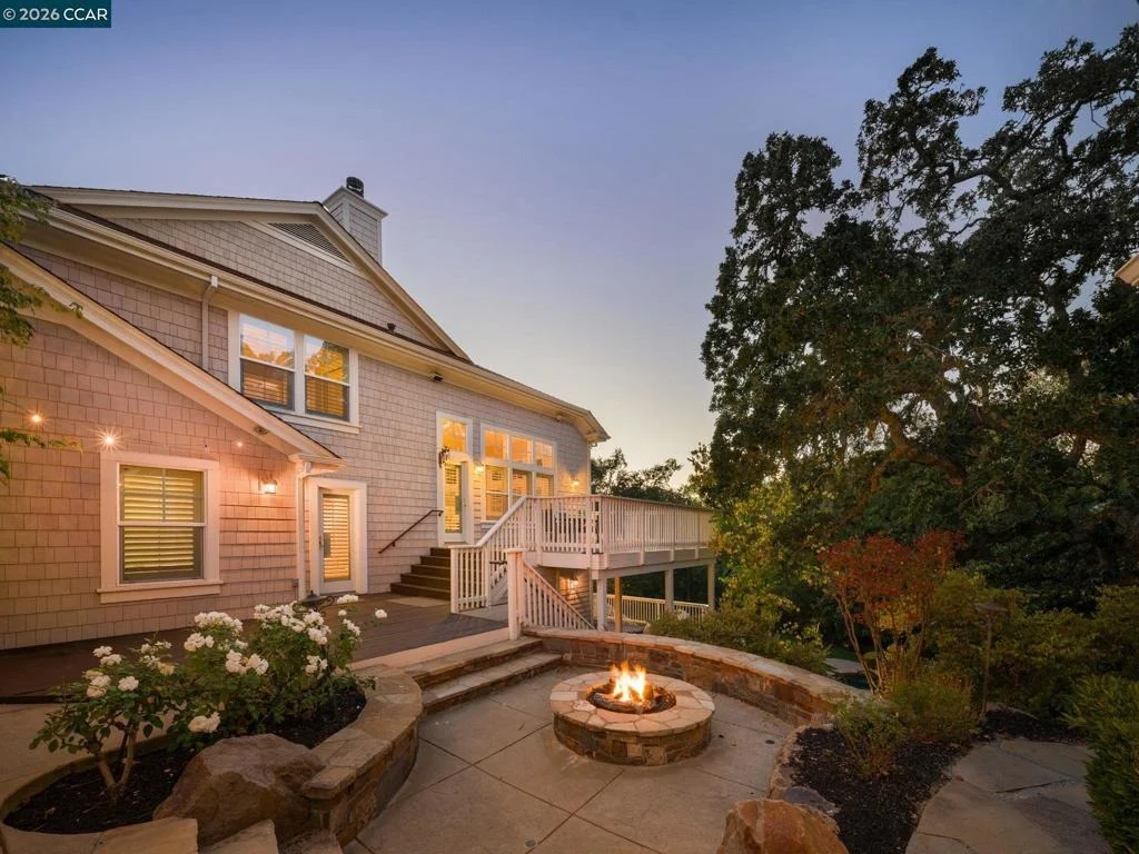 Photo of 1 Brooktree Dr