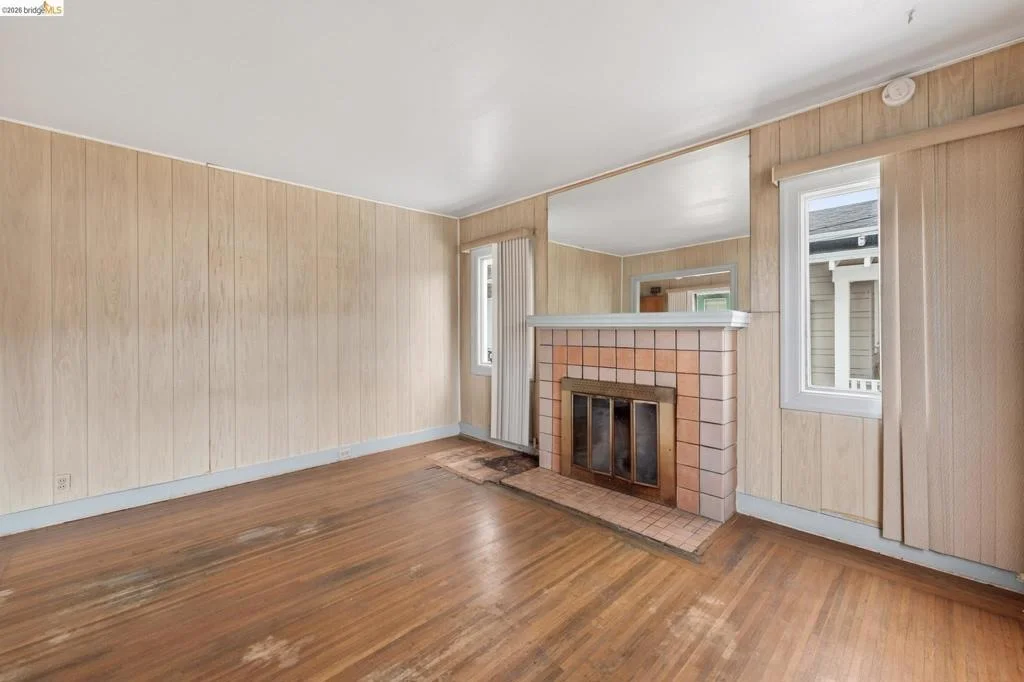 Photo of 8115 Iris St