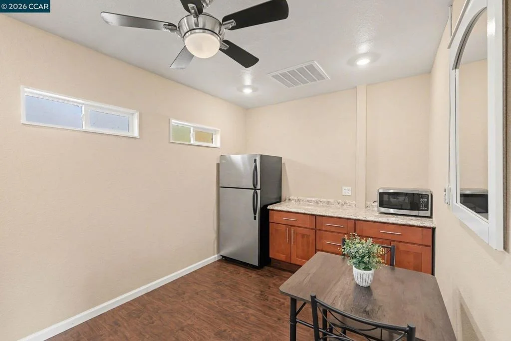 Photo of 2035 Sherman Dr