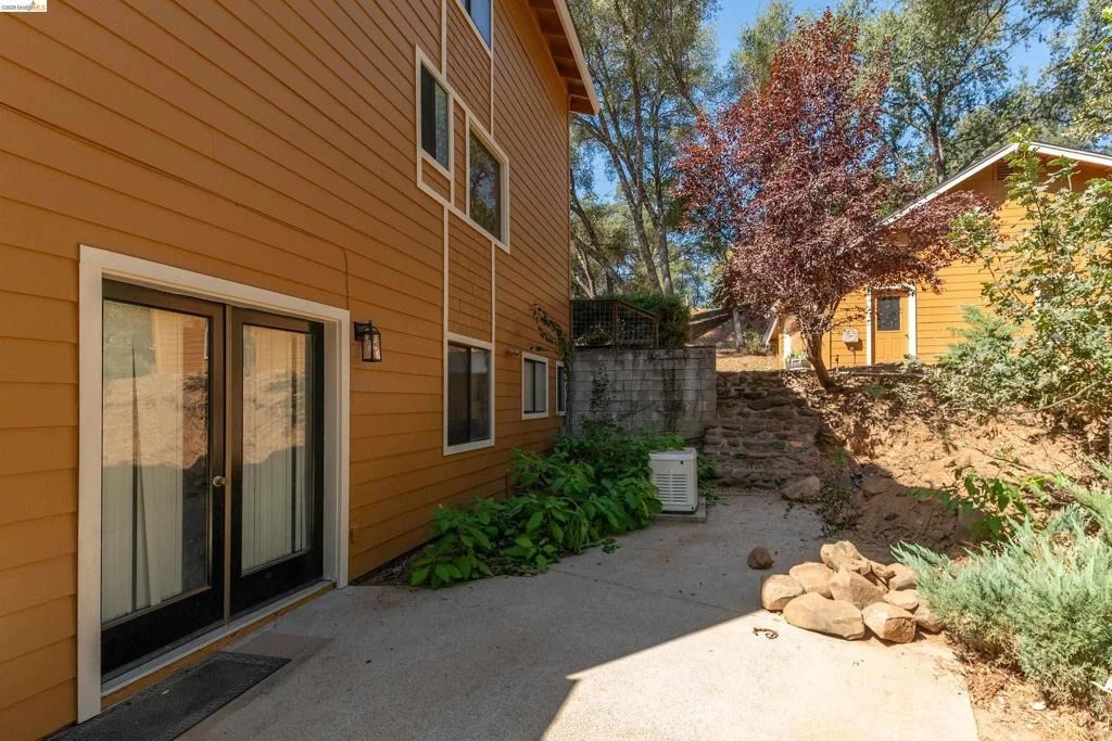 Photo of 20425 Brook Dr.
