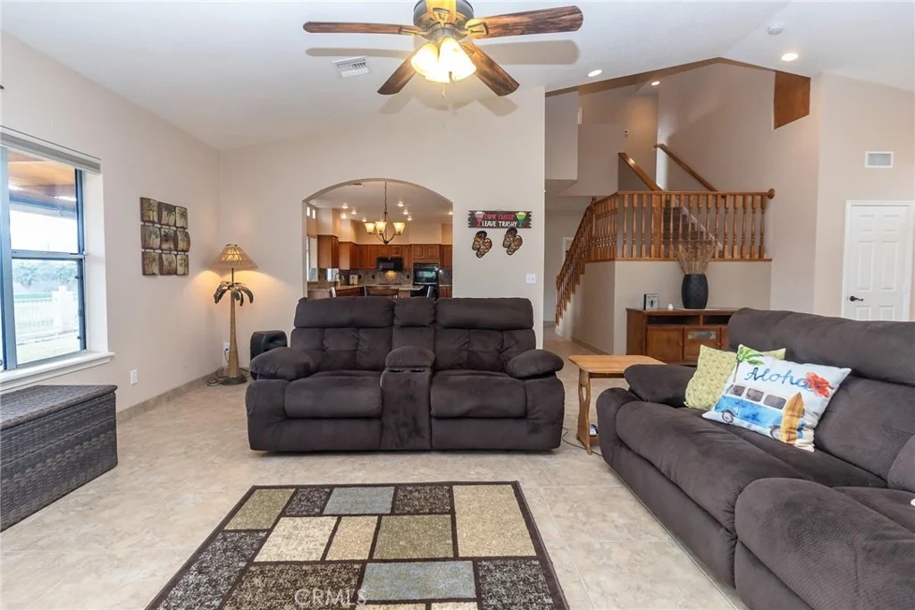 Photo of 915 Beach Drive