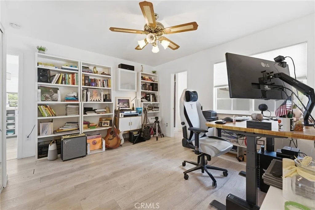 Photo of 11638 Gerald