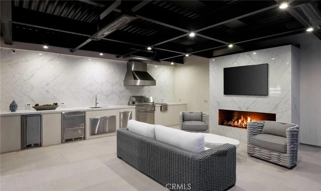 Photo of 2595 Altamar