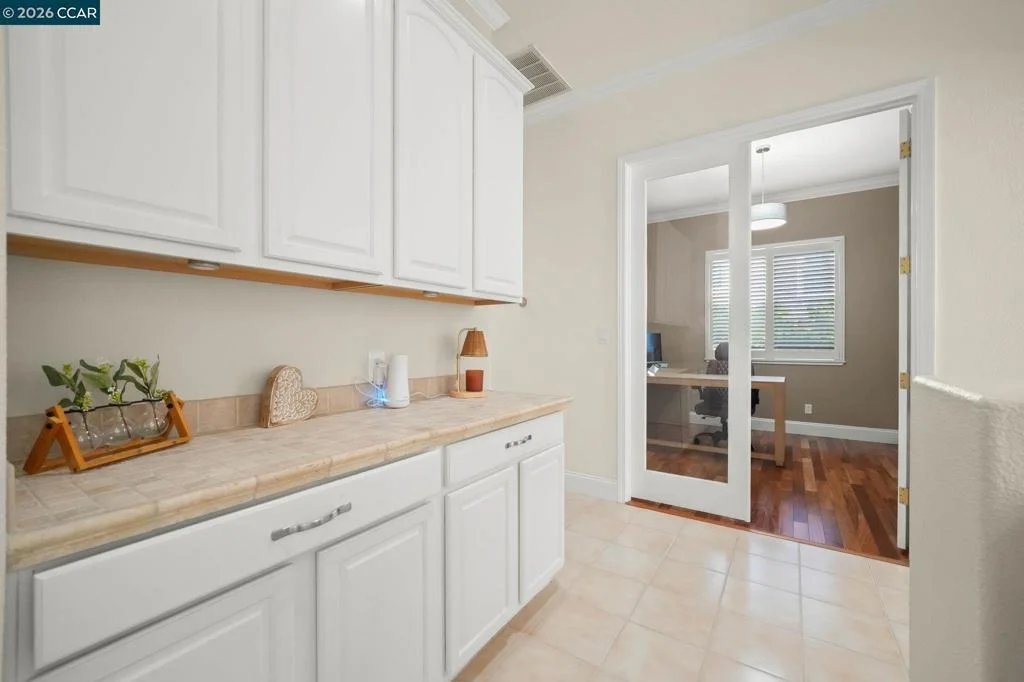 Photo of 8019 Kelok Way
