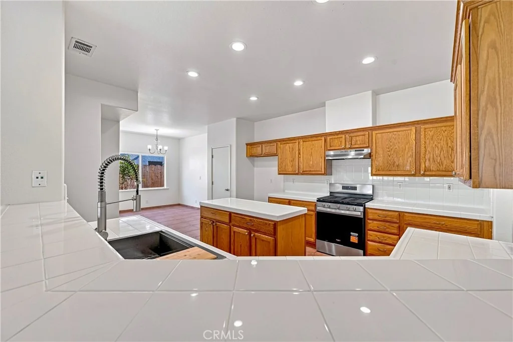 Photo of 1453 Augusta