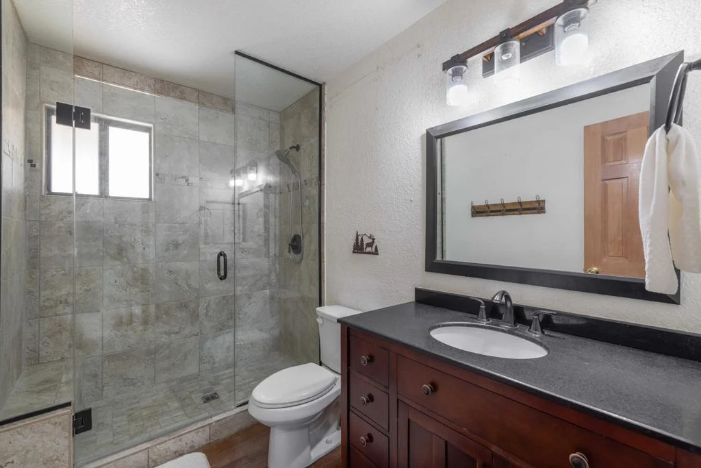 Photo of 1411 Klamath Road