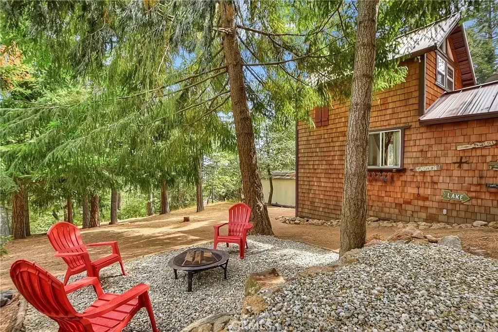 Photo of 471 Willow Witch