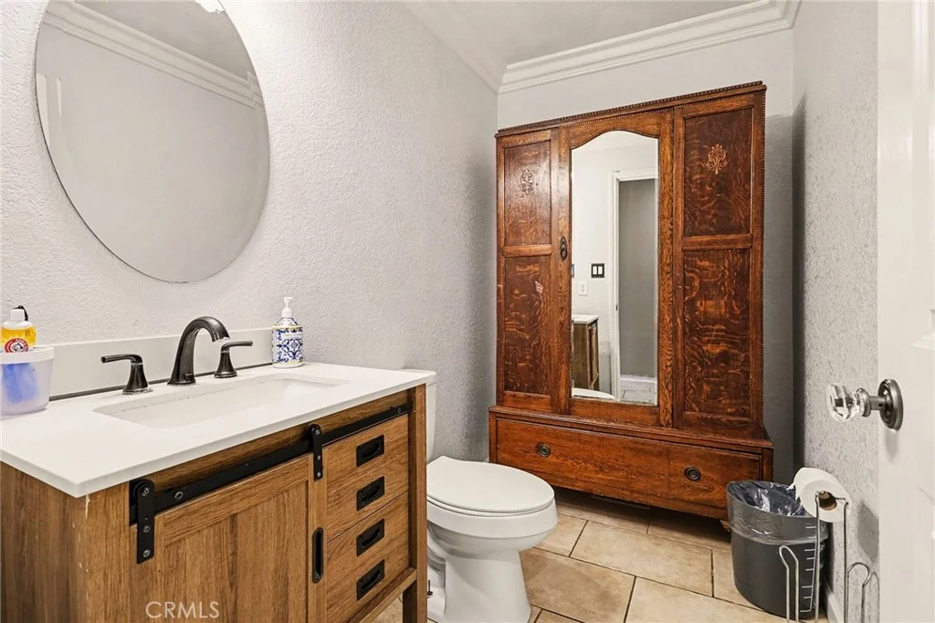 Photo of 23457 Currier Drive