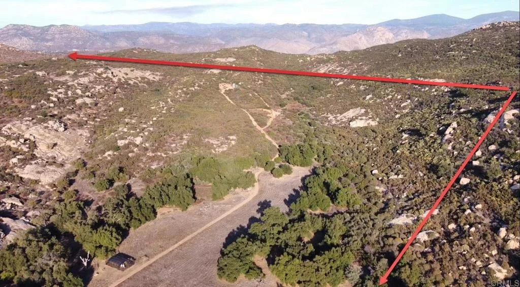 Photo of 24352 Featherstone Canyon Rd