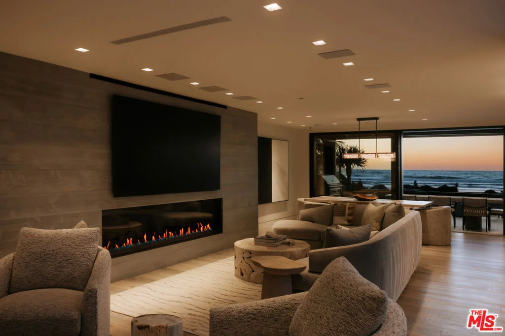 Photo of 3000 Sandy Lane